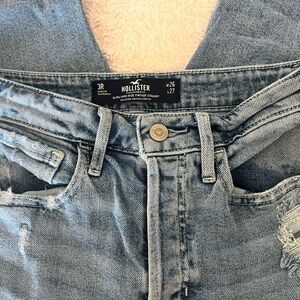 HOLLISTER ULTRA HIGH RISE VINTAGE STRAIGHT